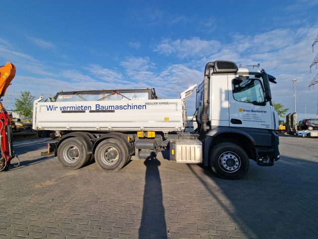 572c20d8555be90cddfac7e69f28384b15018751486235076451