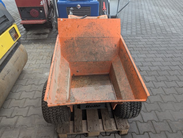 PXL_20260825_063649143