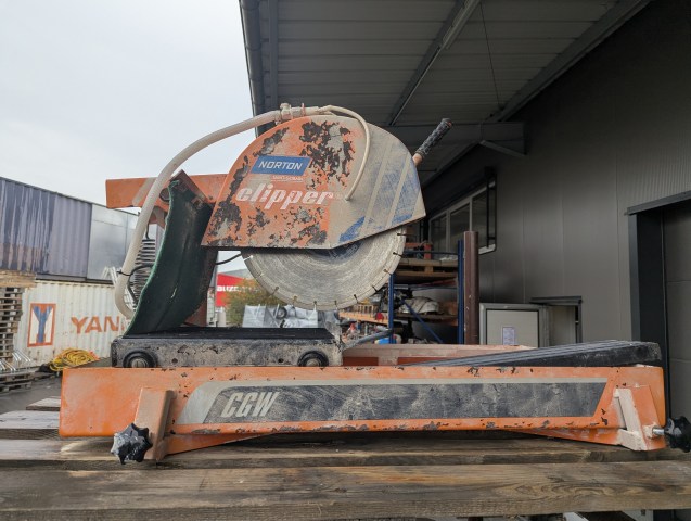 PXL_20260825_065026178