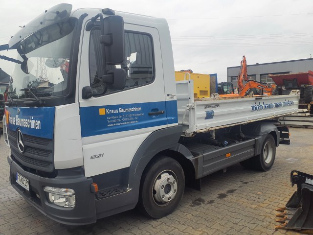 bd6e949a98f6fbdd4357fff35aa4ab371540681185358124887