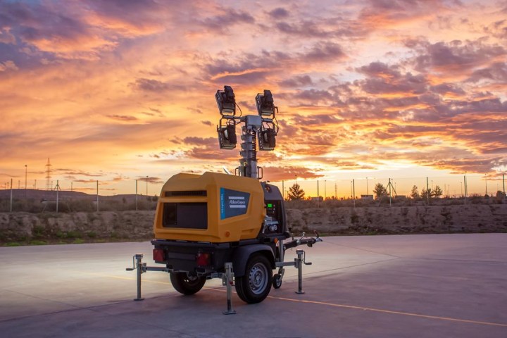 hilight-h6-light-tower-on-site-04-1675269396