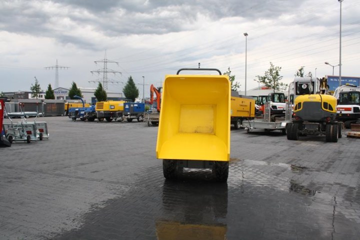 img_1476-(copy)-1559573282